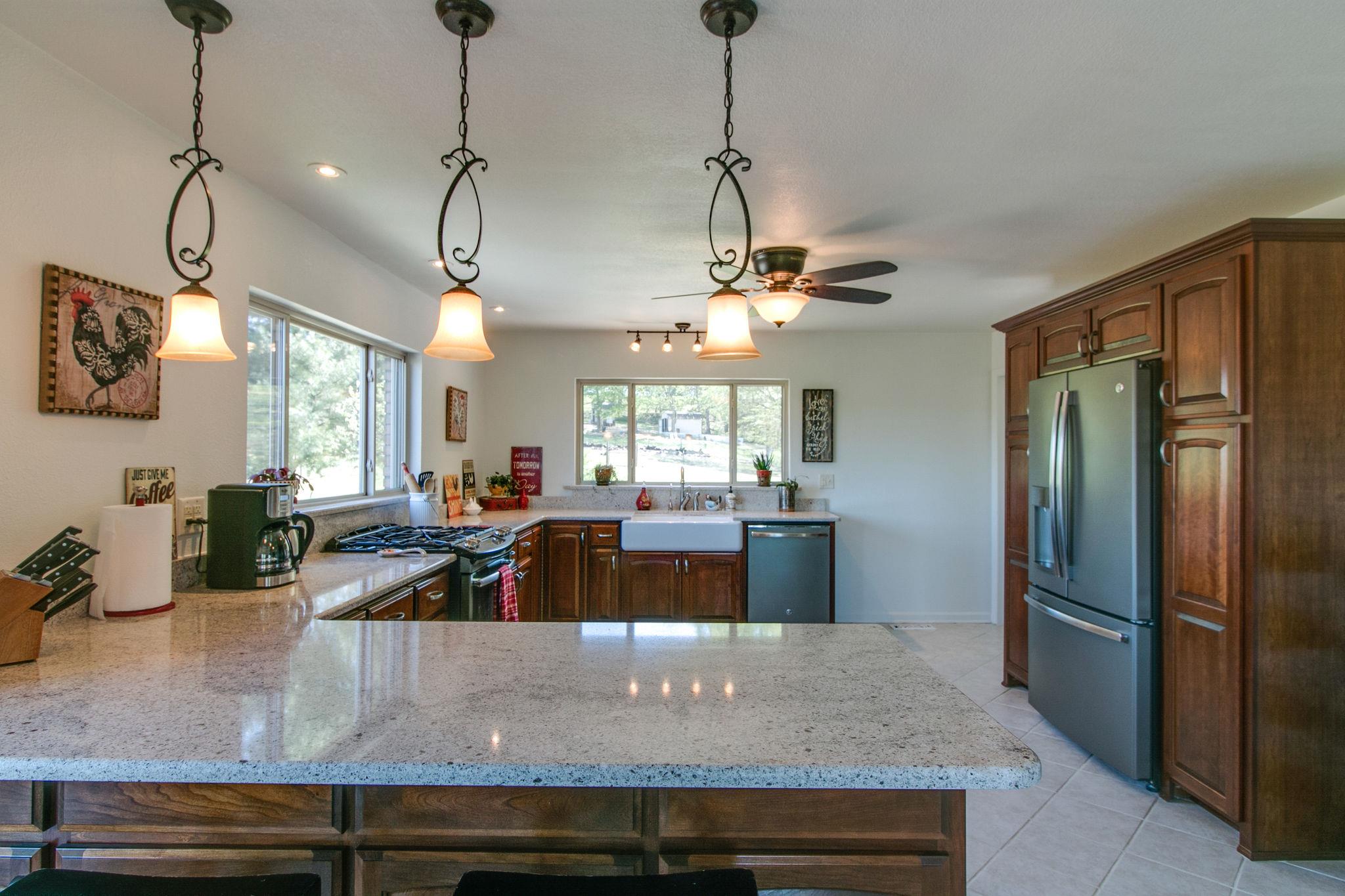 999 Deep Cut Road Erin, TN 37061 - Photo 6 of 29 Gallery Image 6