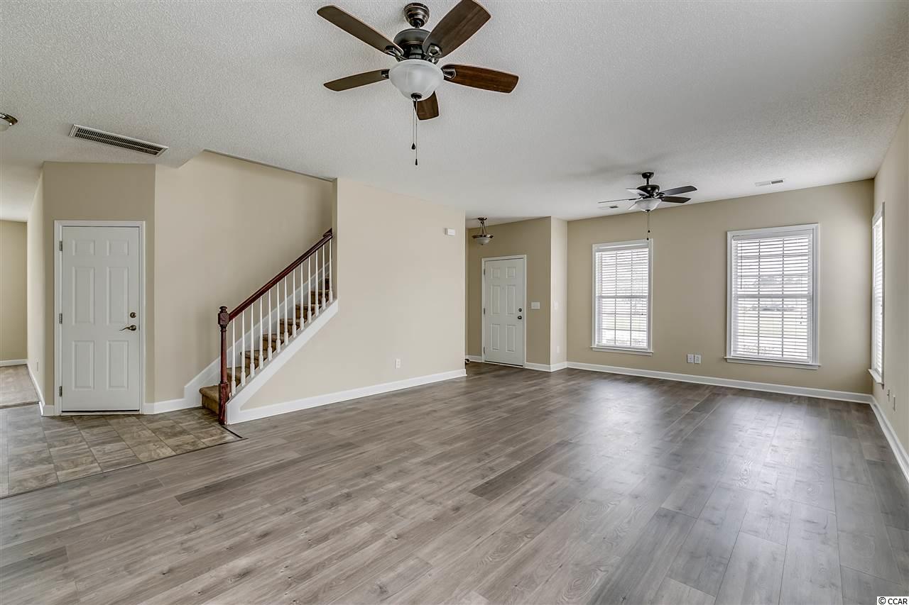1041 Mccall Loop Conway, SC 29526 - Photo 4 of 32 Gallery Image 4