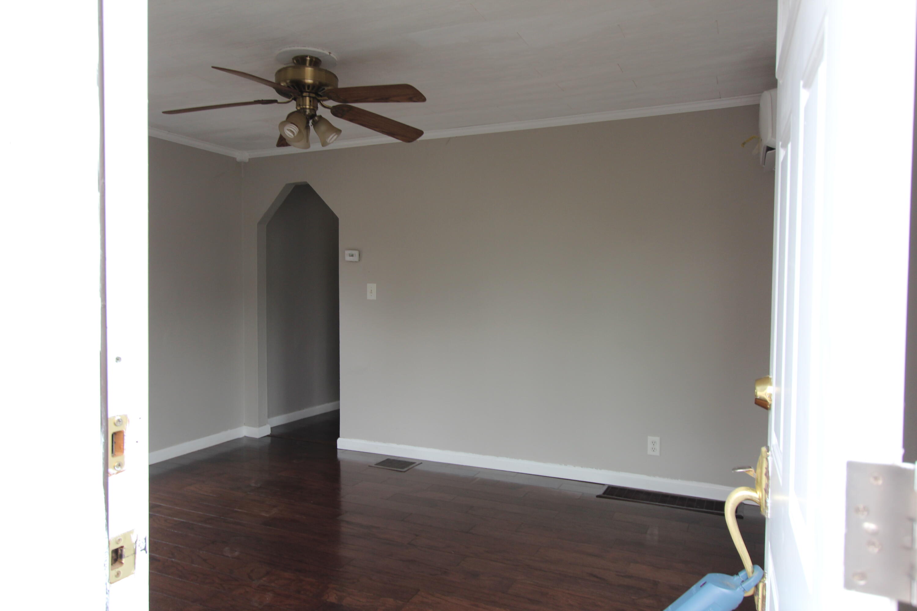 6111 Grove Road Covington, KY 41015 - Photo 10 of 21 Gallery Image 10