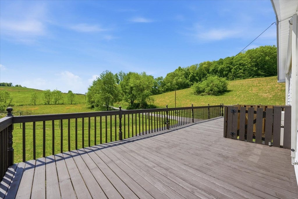 1012 Ridgedale Road Saltville, VA 24370 - Photo 15 of 73 Gallery Image 15
