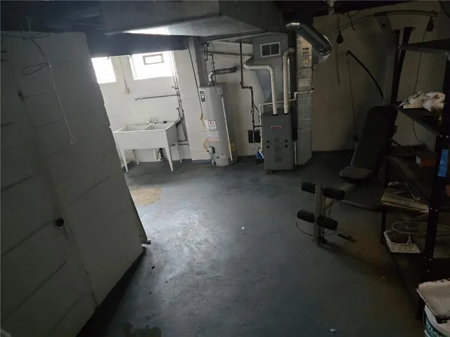 $82,000 | 416 Walnut Avenue, Clairton, PA 15025