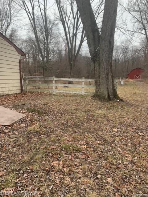 44320 Willis Road Belleville, MI 48111 - Photo 34 of 38 W22.jpg