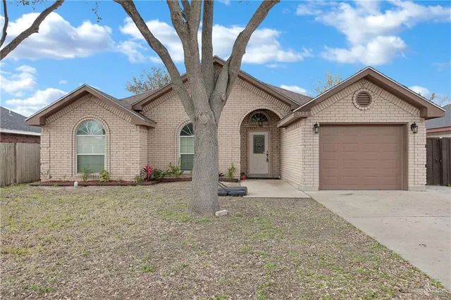 $225,000 | 3123 South Stephen Drive, Edinburg, TX 78539