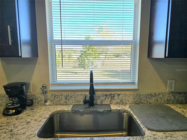 $210,000 | 128 Woodlawn Avenue, Dundee, FL 33838