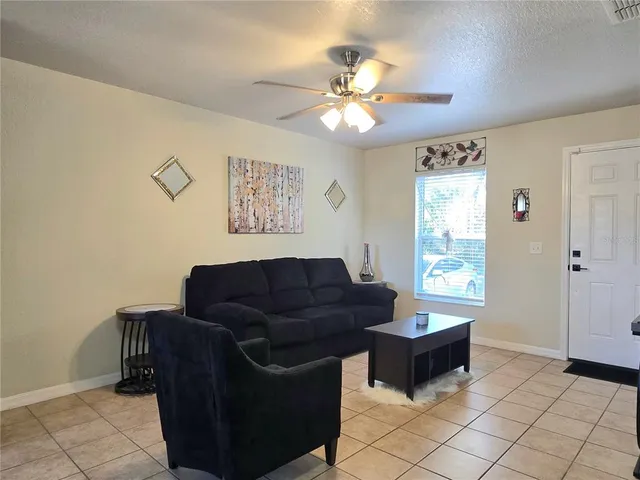 $210,000 | 128 Woodlawn Avenue, Dundee, FL 33838