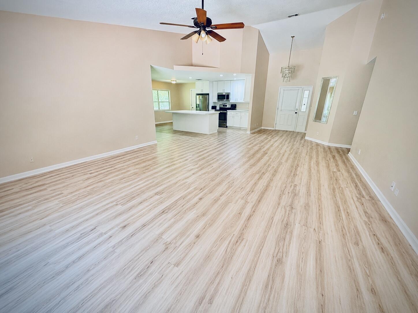 13338 76th Road North The Acreage, FL 33412 - Photo 5 of 12 Living Room