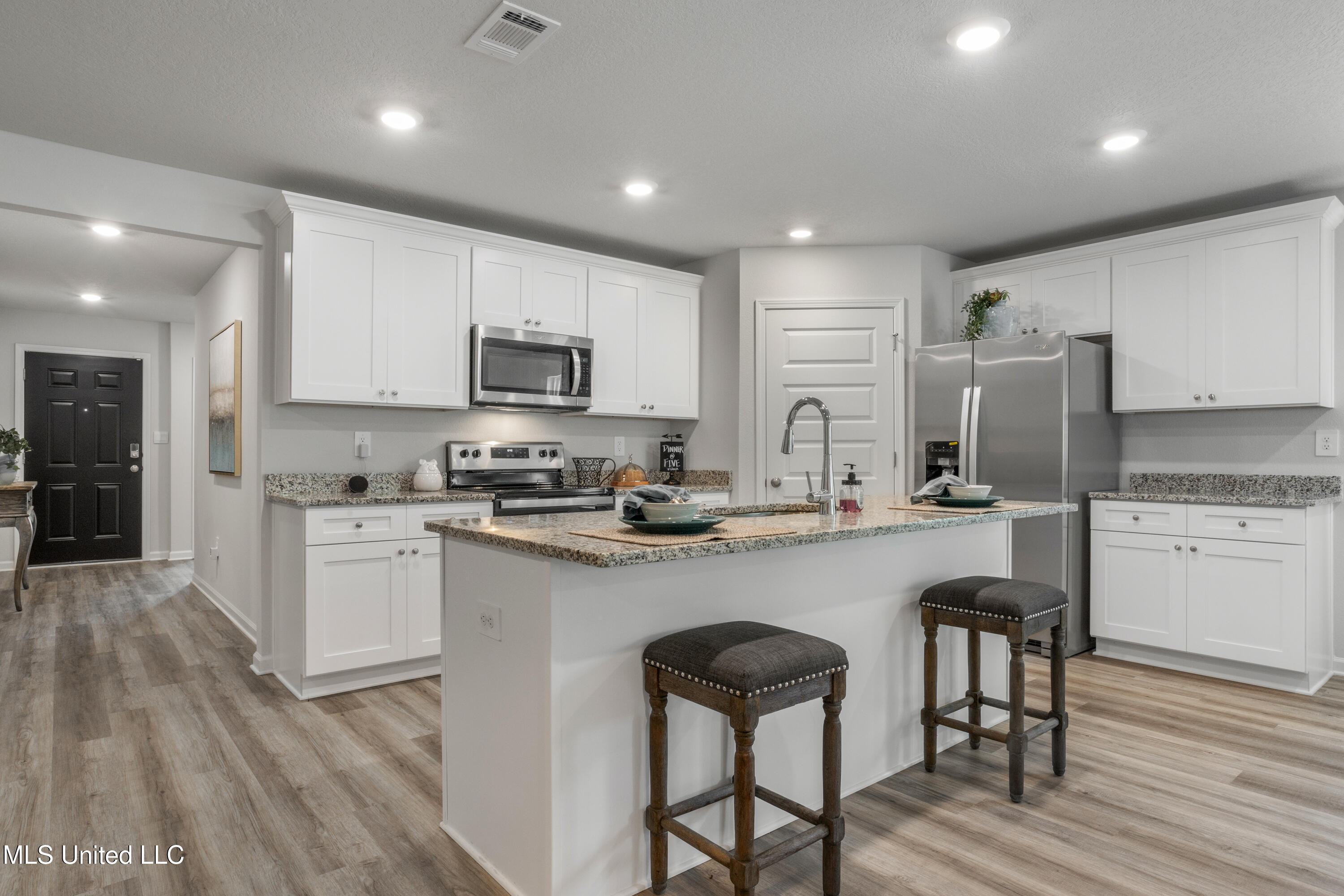 15961 Blue Rdg Drive Gulfport, MS 39503 - Photo 9 of 21 011