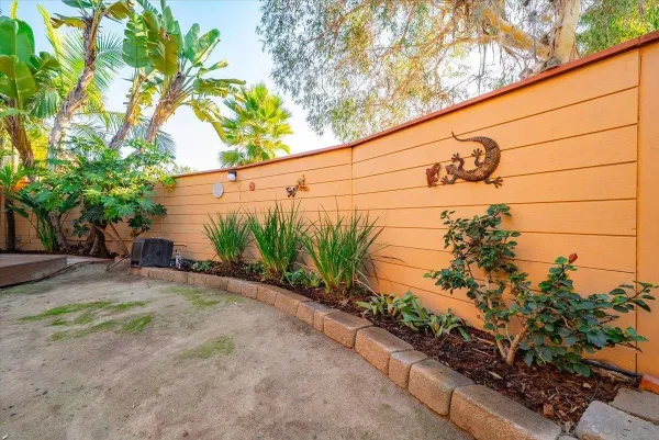 $1,049,900 | 872 Oro Grande Street, Oceanside, CA 92057