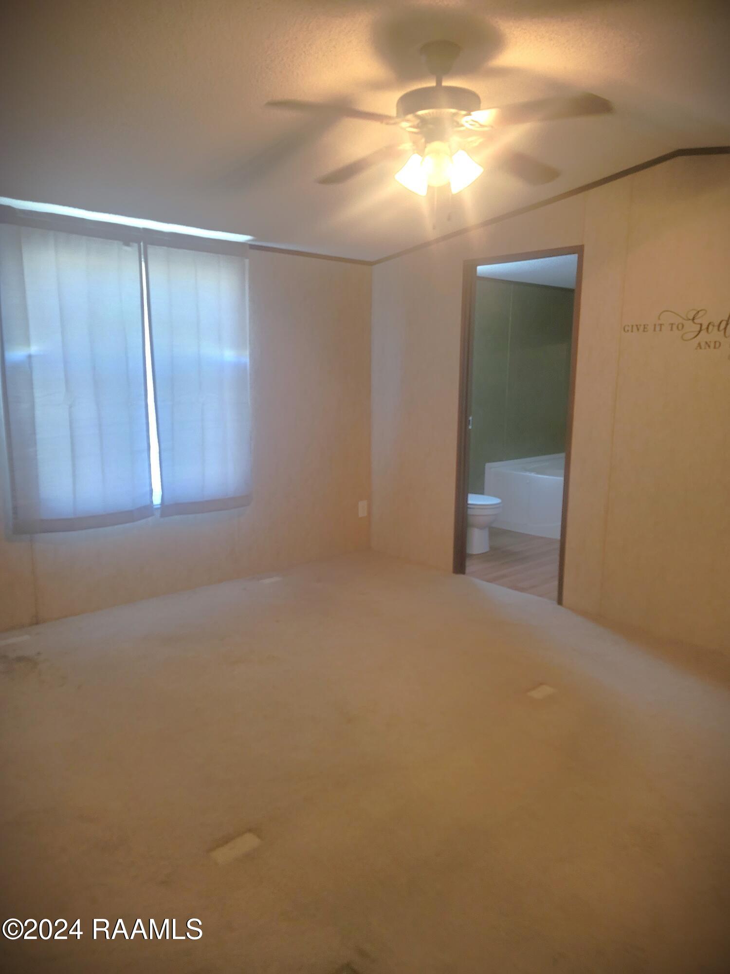 6705 Montgomery Road Maurice, LA 70555 - Photo 8 of 10 Primary bedroom
