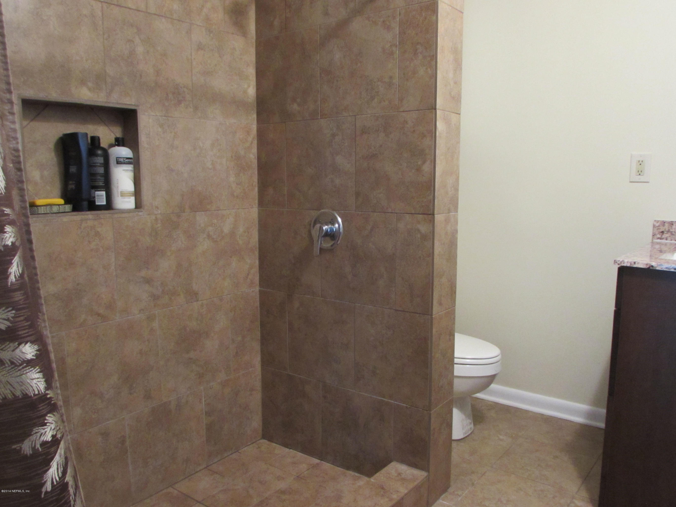 43774 Thomas Creek Road Callahan, FL 32011 - Photo 12 of 26 3rd Bathroom