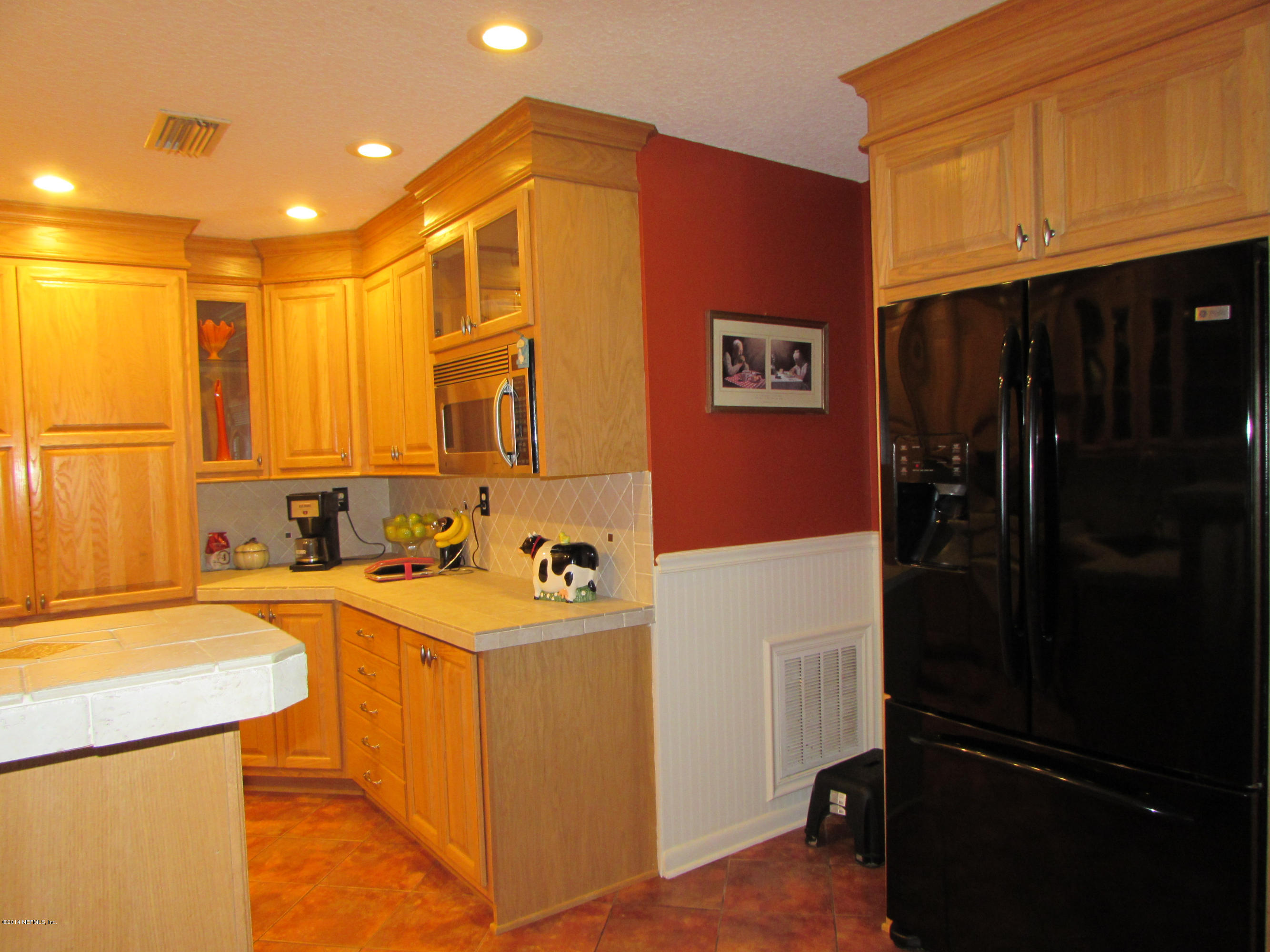 43774 Thomas Creek Road Callahan, FL 32011 - Photo 17 of 26 Another view of kitchen