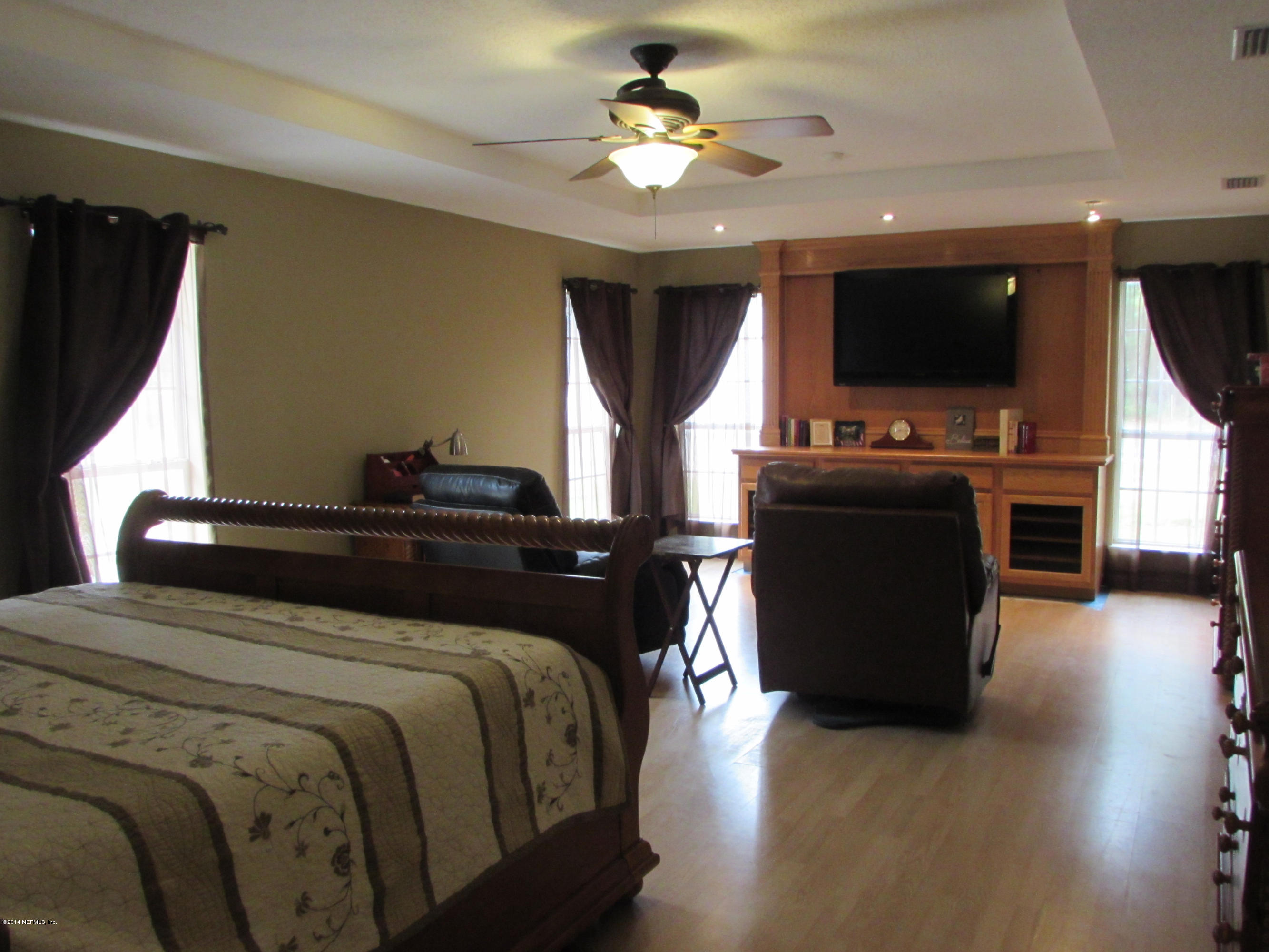 43774 Thomas Creek Road Callahan, FL 32011 - Photo 18 of 26 Full view-Master suite