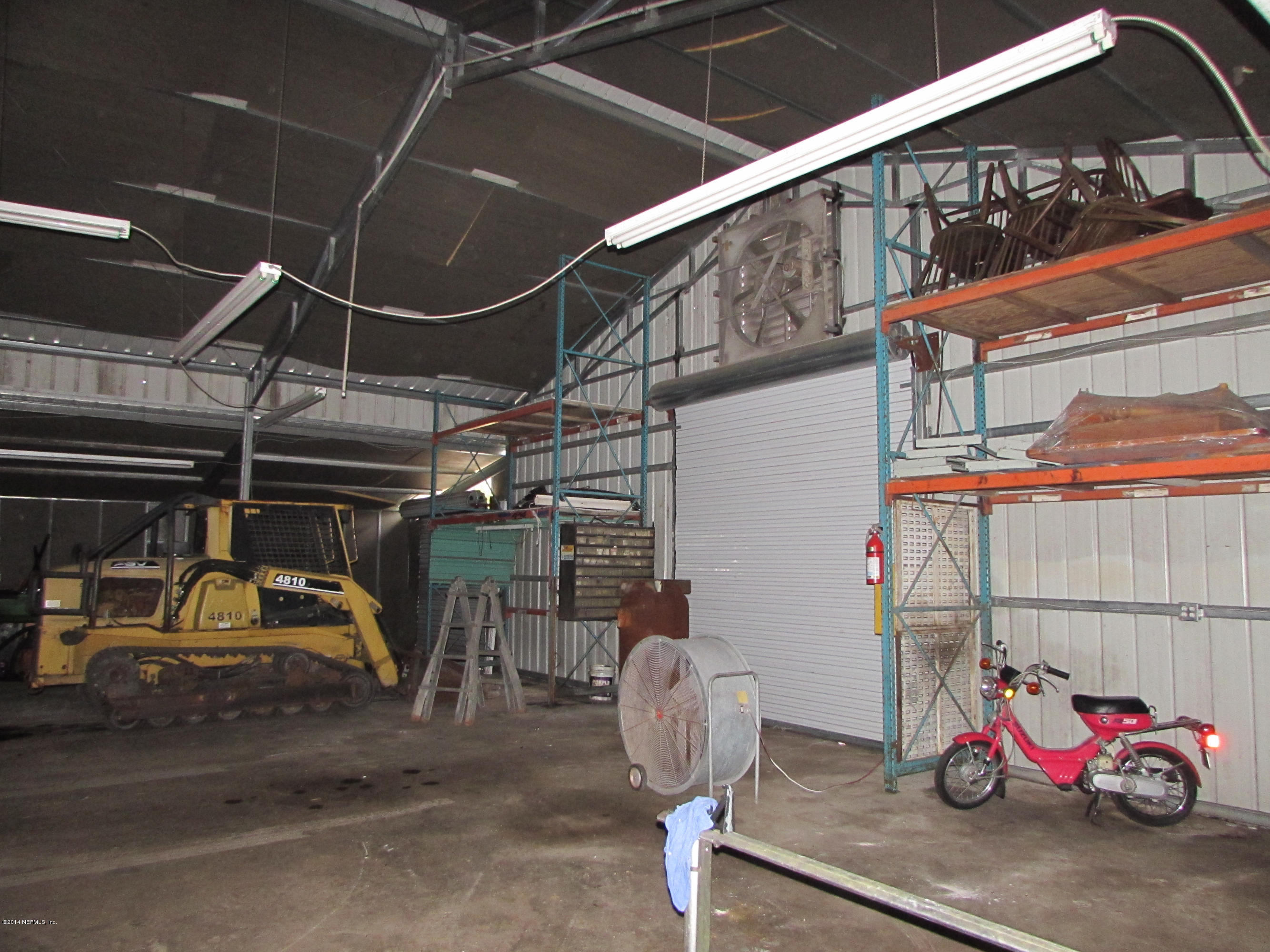 43774 Thomas Creek Road Callahan, FL 32011 - Photo 24 of 26 Inside building