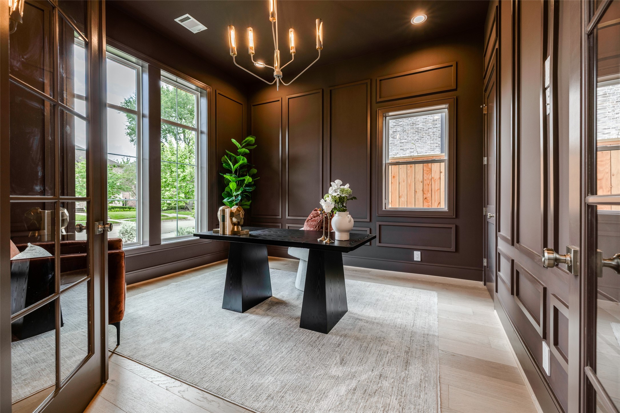 1824 Marshall Street Houston, TX 77098 - Photo 5 of 45