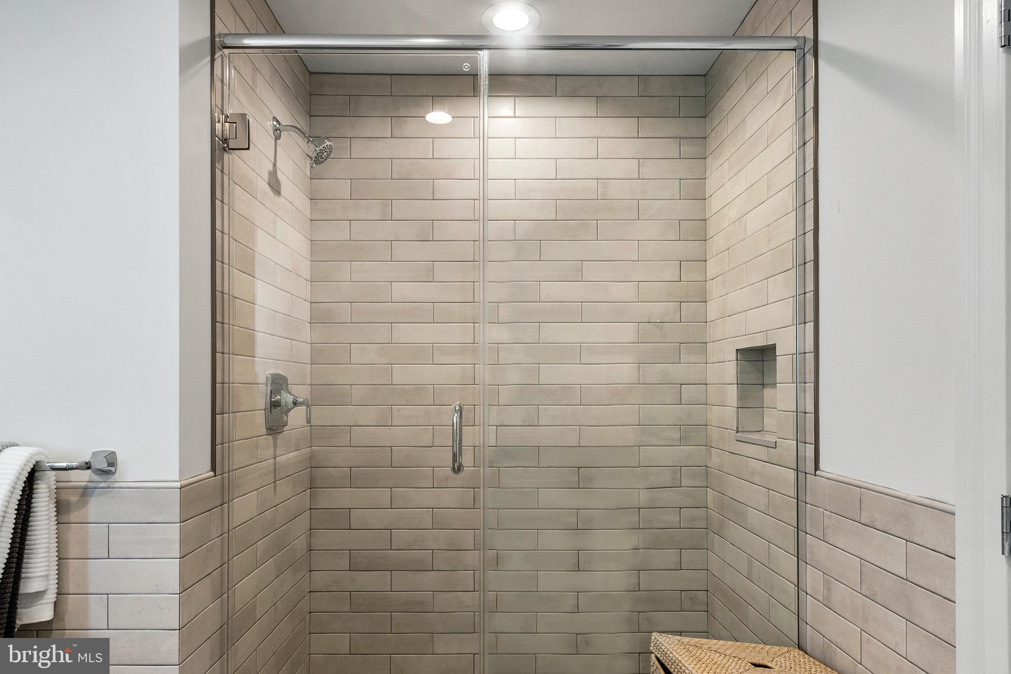 58 North 23rd Street, Unit 1809 Philadelphia, PA 19103 - Photo 15 of 30 a bathroom with a shower