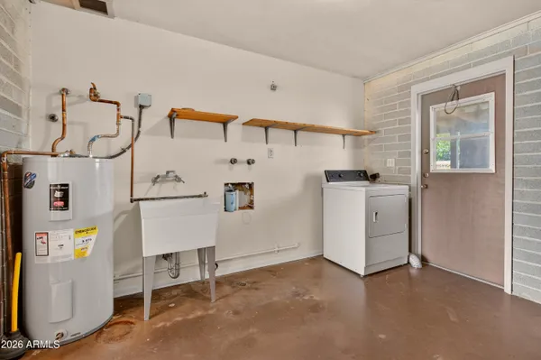 $925,000 | 5910 East Edgemont Avenue, Scottsdale, AZ 85257