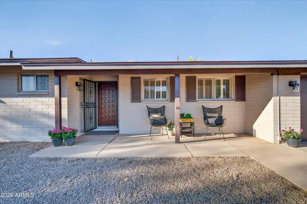 $925,000 | 5910 East Edgemont Avenue, Scottsdale, AZ 85257
