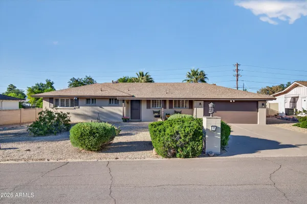 $925,000 | 5910 East Edgemont Avenue, Scottsdale, AZ 85257