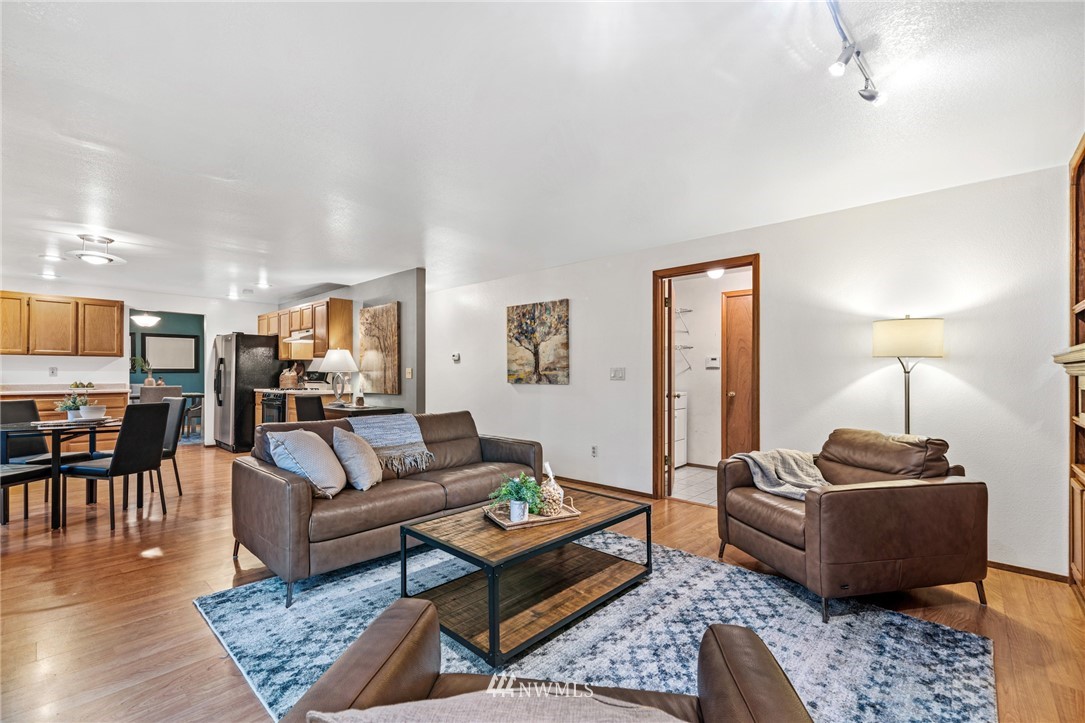 1415 225th Street Southwest Bothell, WA 98021 - Photo 12 of 33