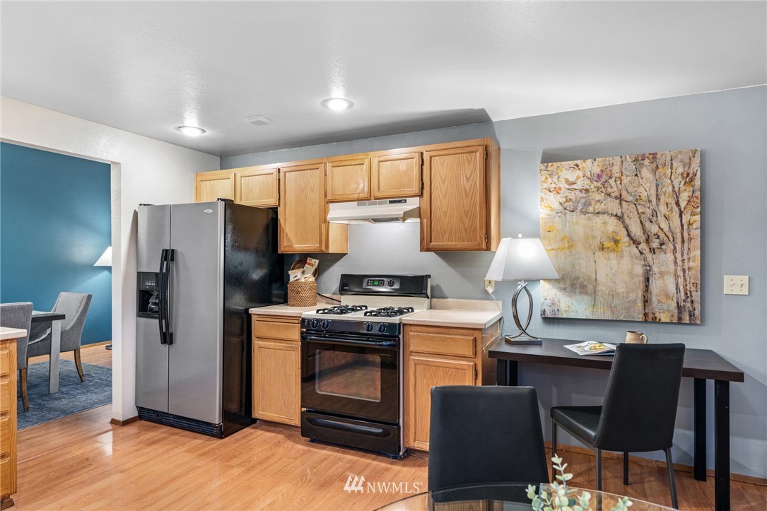 1415 225th Street Southwest Bothell, WA 98021 - Photo 9 of 33