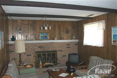8407 North Linden Road Mount Morris, MI 48458 - Photo 4 of 12 20192316-3.JPG