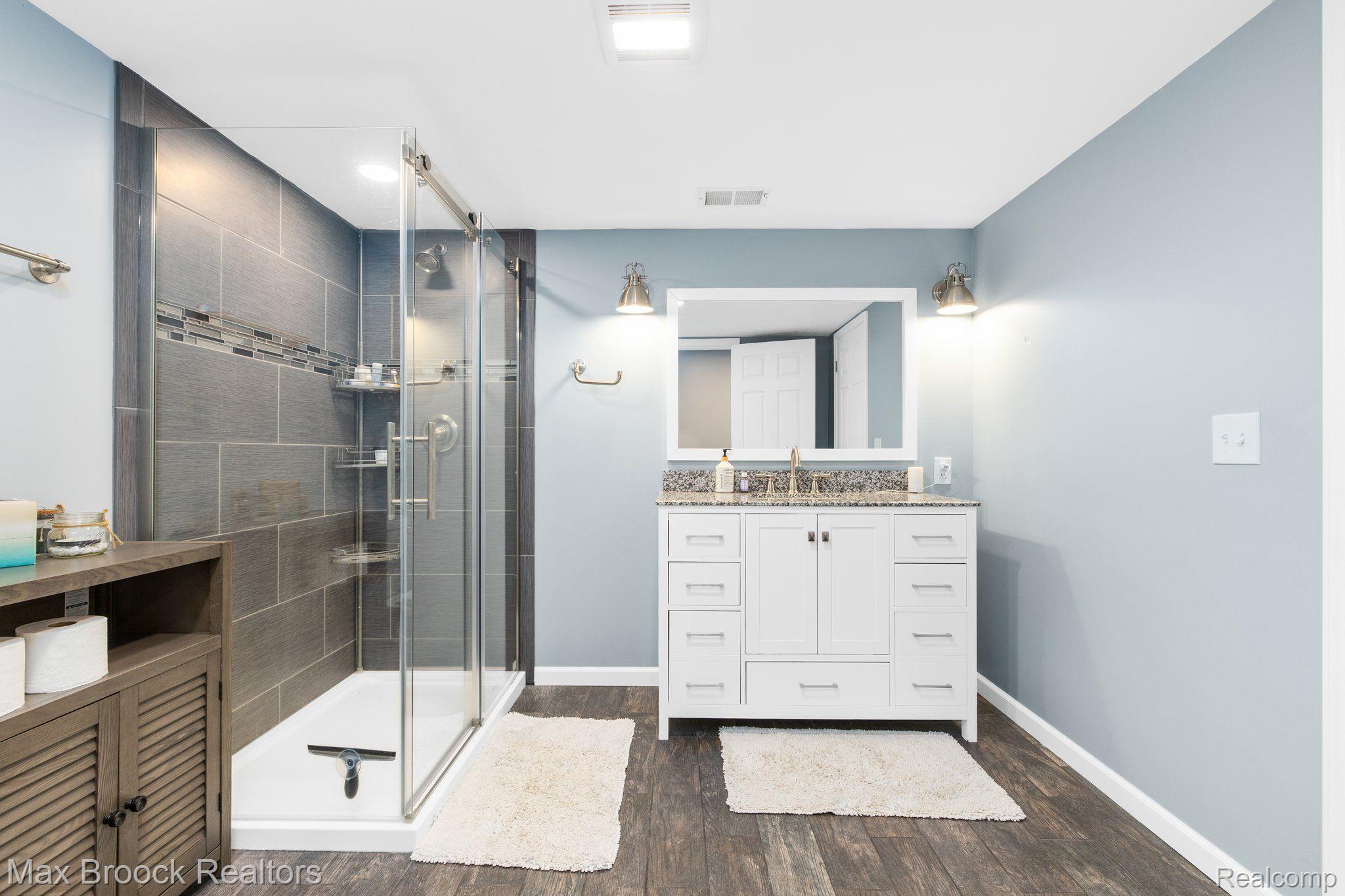 449 Ridgewood Road Rochester, MI 48306 - Photo 34 of 40 Gallery Image 34