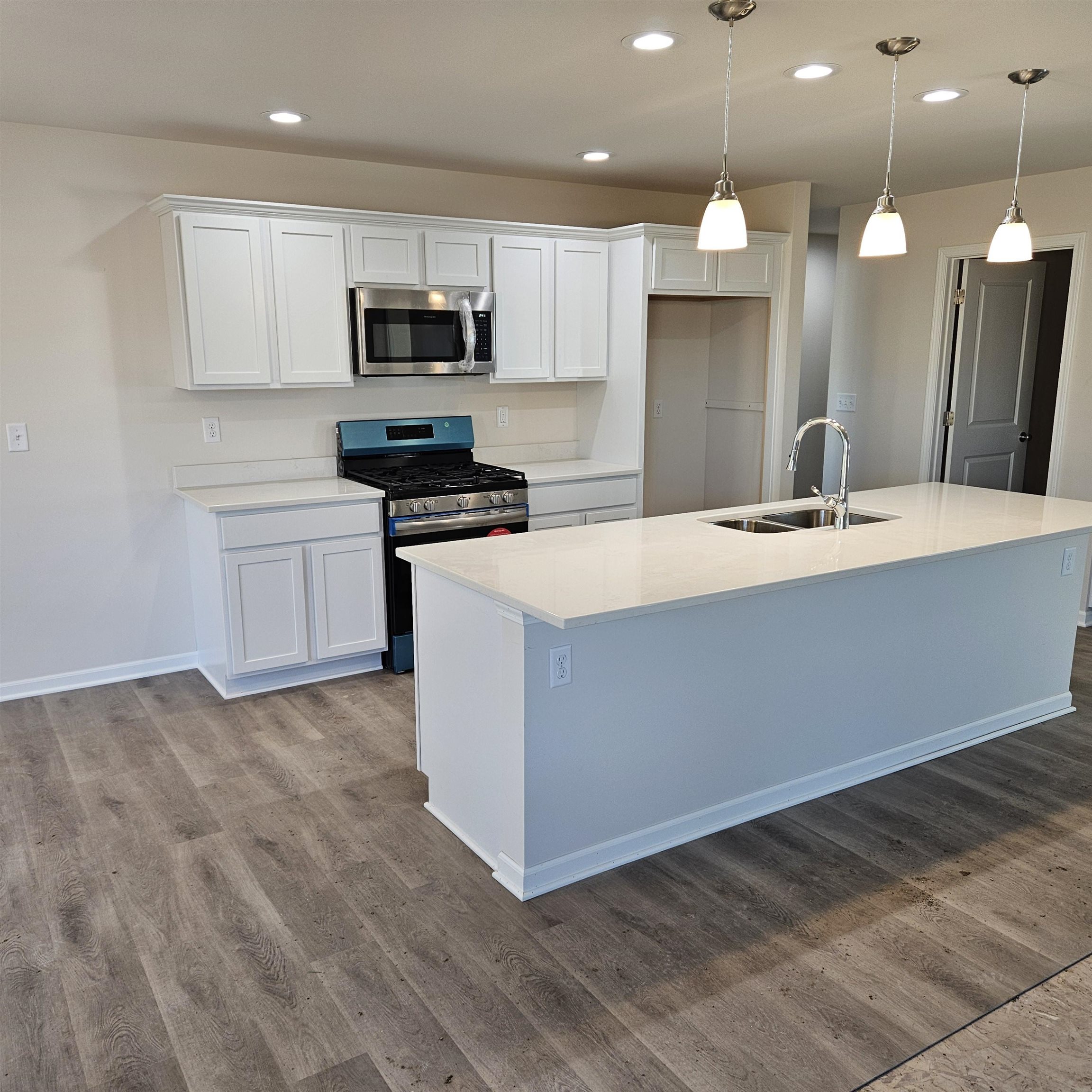 445 Paulson Street Clinton, WI 53525 - Photo 5 of 11 Gallery Image 5