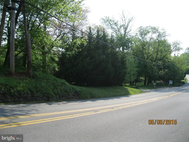 $2,499,000 | 8520 Lewinsville Road, McLean, VA 22102