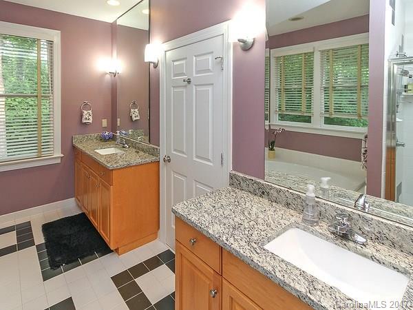 2303 Club Road Charlotte, NC 28205 - Photo 13 of 22 Gallery Image 13
