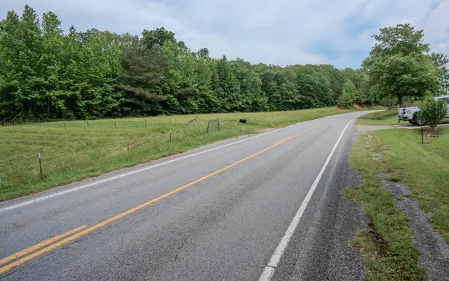 $399,000 | 5225 Pumping Station Road, Iron City, TN 38463