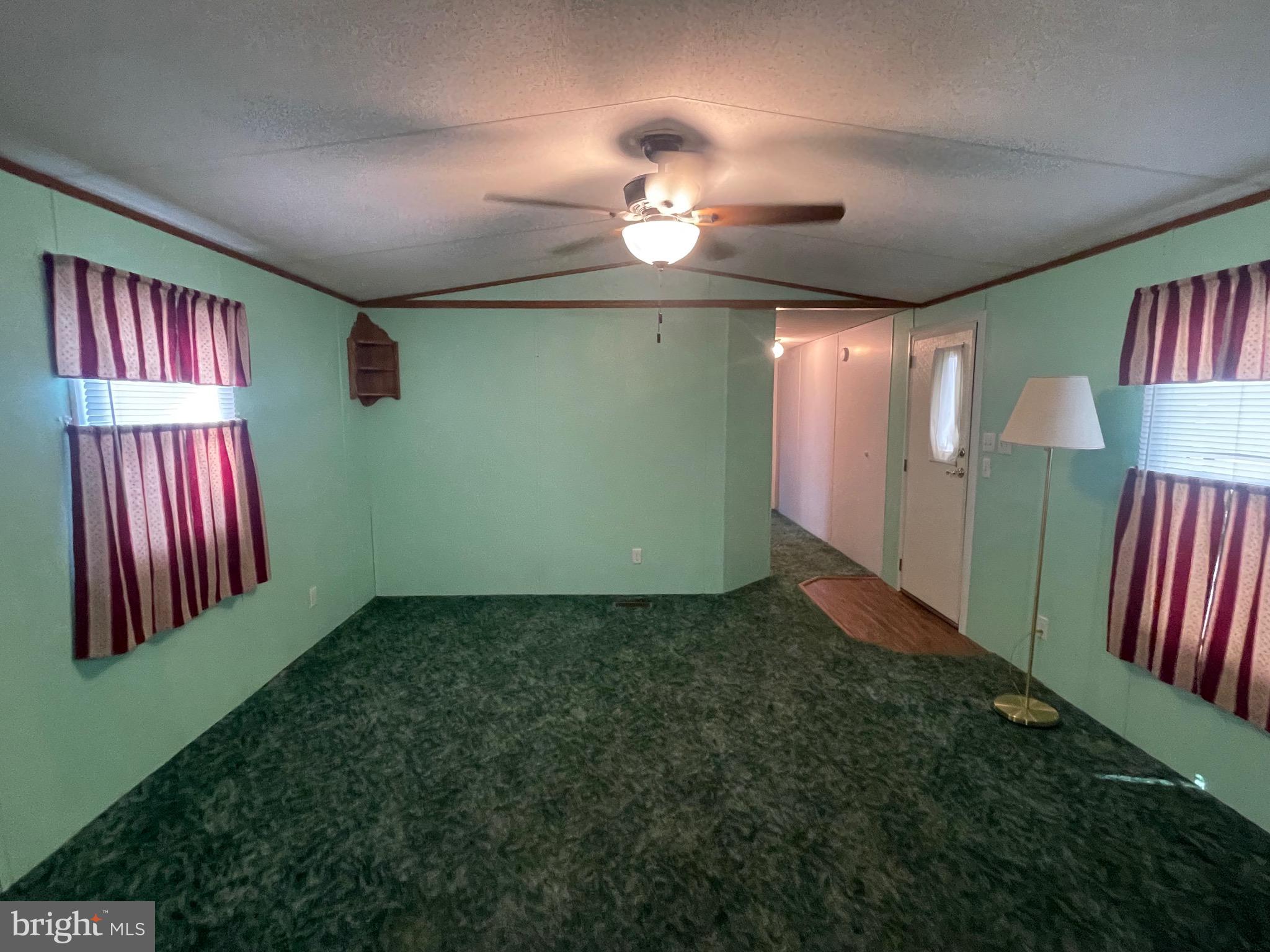 981 Rettew Mill Road Ephrata, PA 17522 - Photo 6 of 18 Living Room