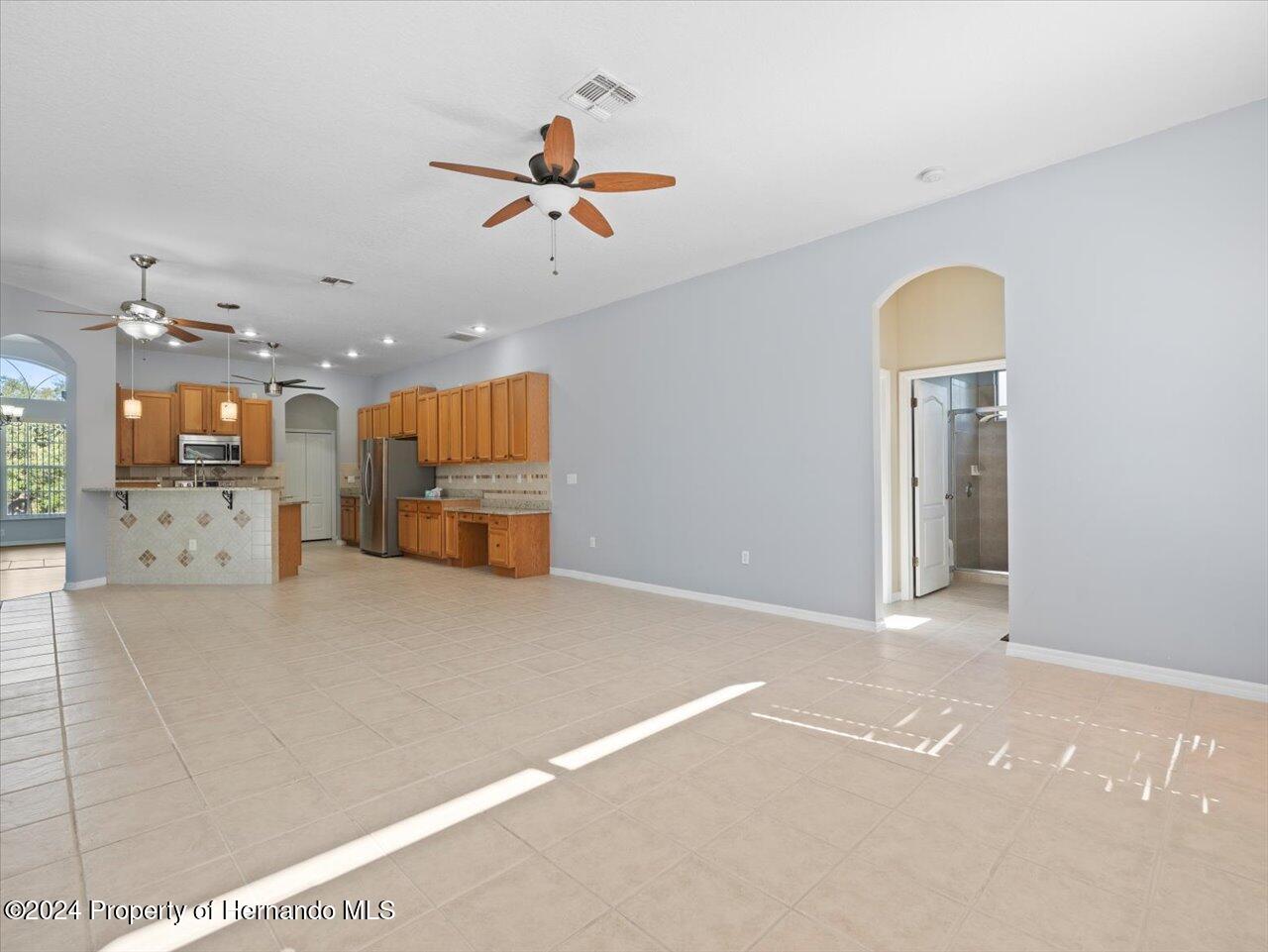 10307 Ridge Top Loop Spring Hill, FL 34613 - Photo 21 of 50 21-Family Room