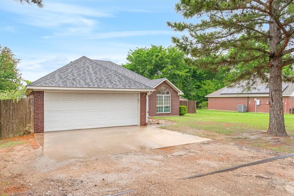 560 Washington Street Van, TX 75790 - Photo 2 of 29 a view of outdoor space yard and garage