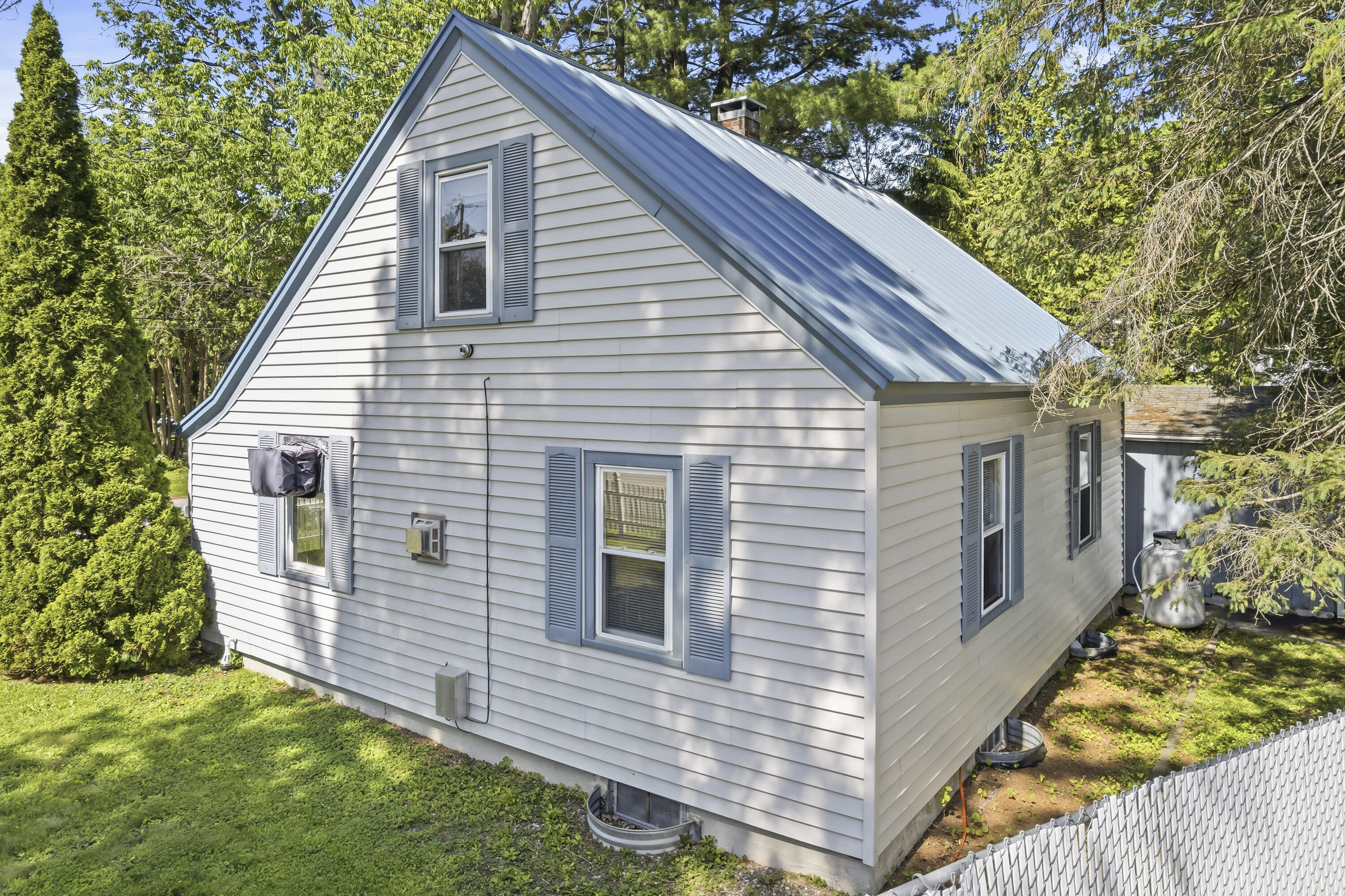 27 Edgemont Avenue Waterville, ME 04901 - Photo 44 of 53 27 Edgemont Avenue, Waterville