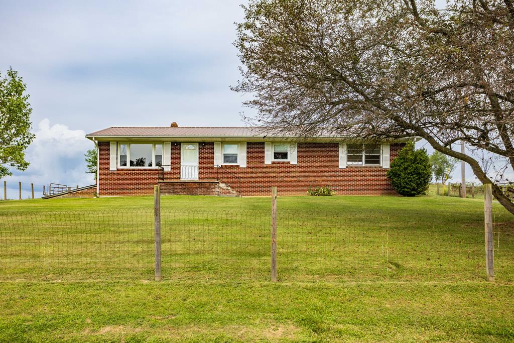 250 Etter Road Rural Retreat, VA 24368 - Photo 1 of 62 Gallery Image 1