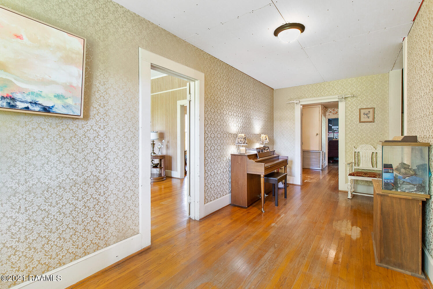 145 East Butcher Switch Road Lafayette, LA 70507 - Photo 5 of 22 Foyer