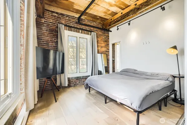 $3,950 | 1507 Western Avenue, Unit 602, Seattle, WA 98101