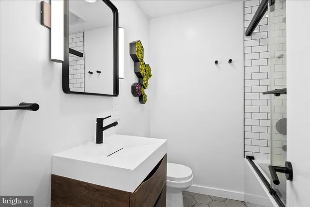 $899,000 | 4504 Neptune Drive, Alexandria, VA 22309