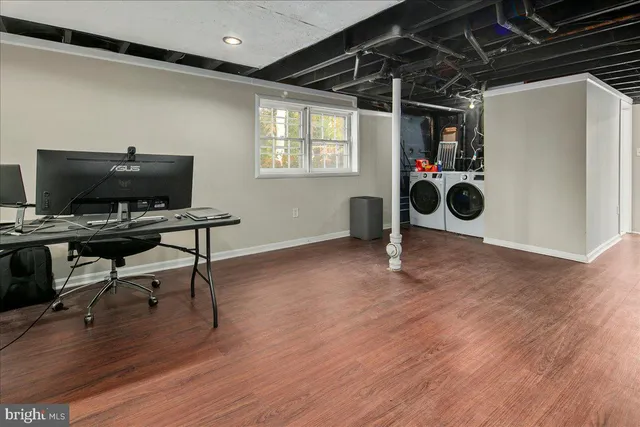 $899,000 | 4504 Neptune Drive, Alexandria, VA 22309