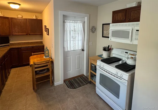 $299,000 | 8 Maiden Lane, Port Jervis, NY 12771