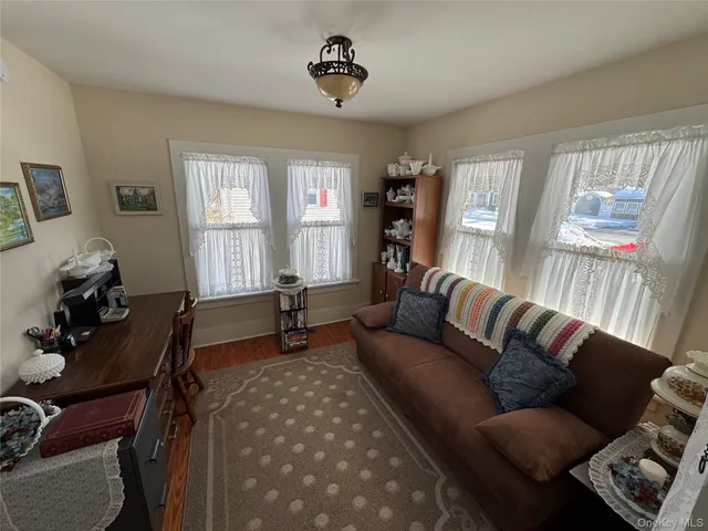 $299,000 | 8 Maiden Lane, Port Jervis, NY 12771