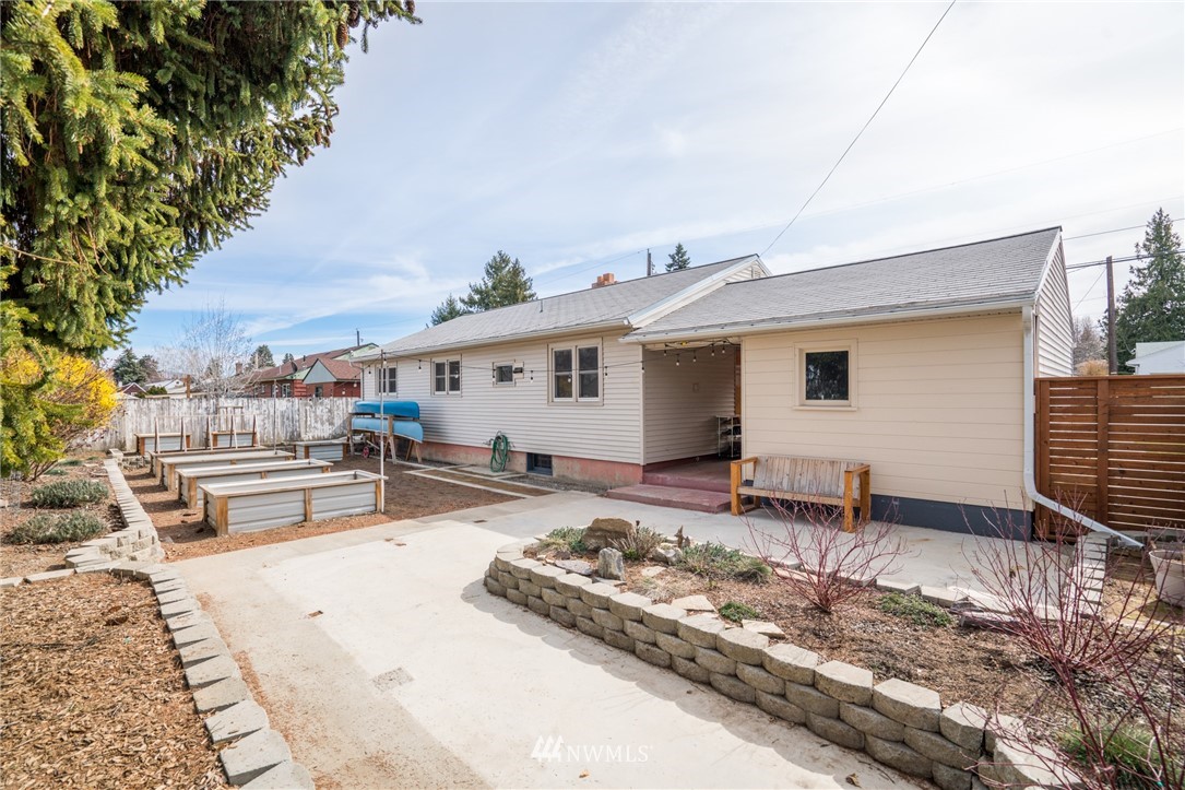1112 Madison Street Wenatchee, WA 98801 - Photo 21 of 32 Gallery Image 21
