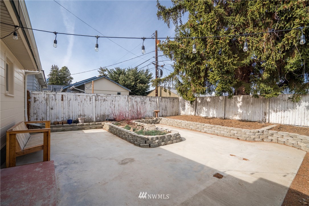 1112 Madison Street Wenatchee, WA 98801 - Photo 22 of 32 Gallery Image 22