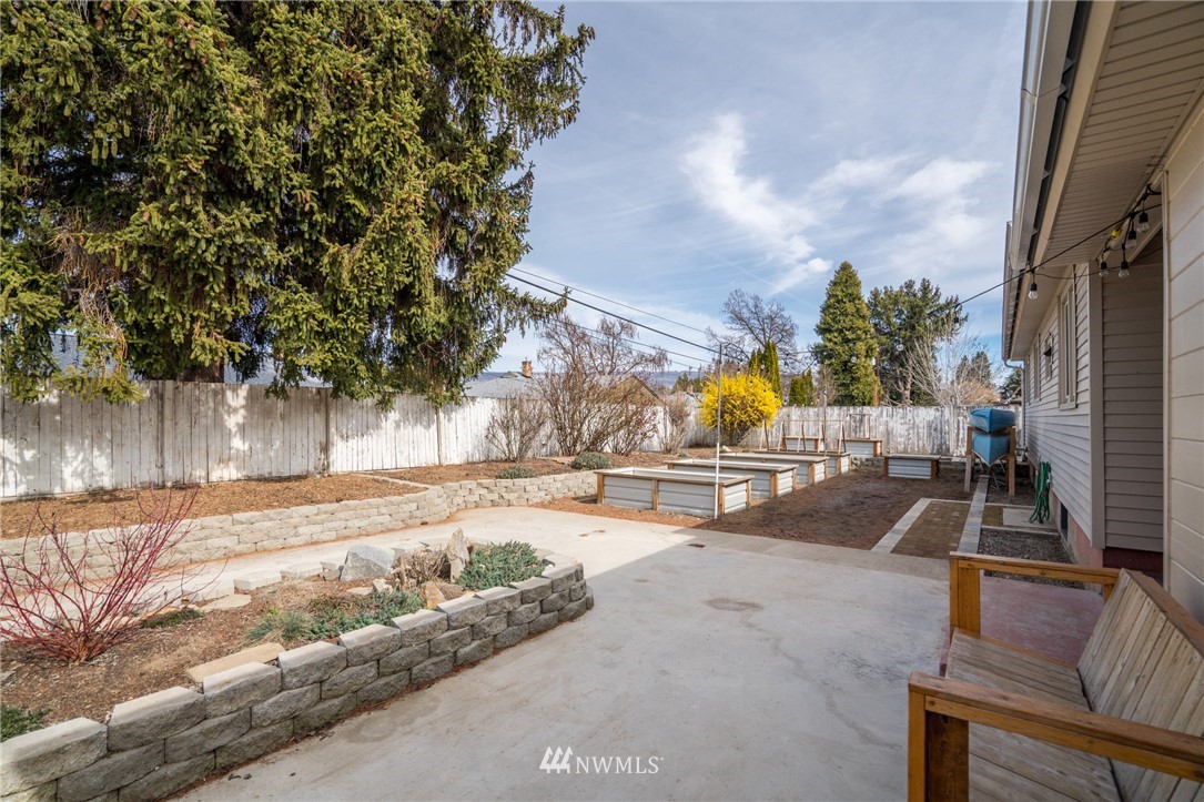 1112 Madison Street Wenatchee, WA 98801 - Photo 25 of 32 Gallery Image 25