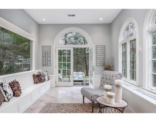 160 Dudley Road Newton, MA 02459 - Photo 10 of 22