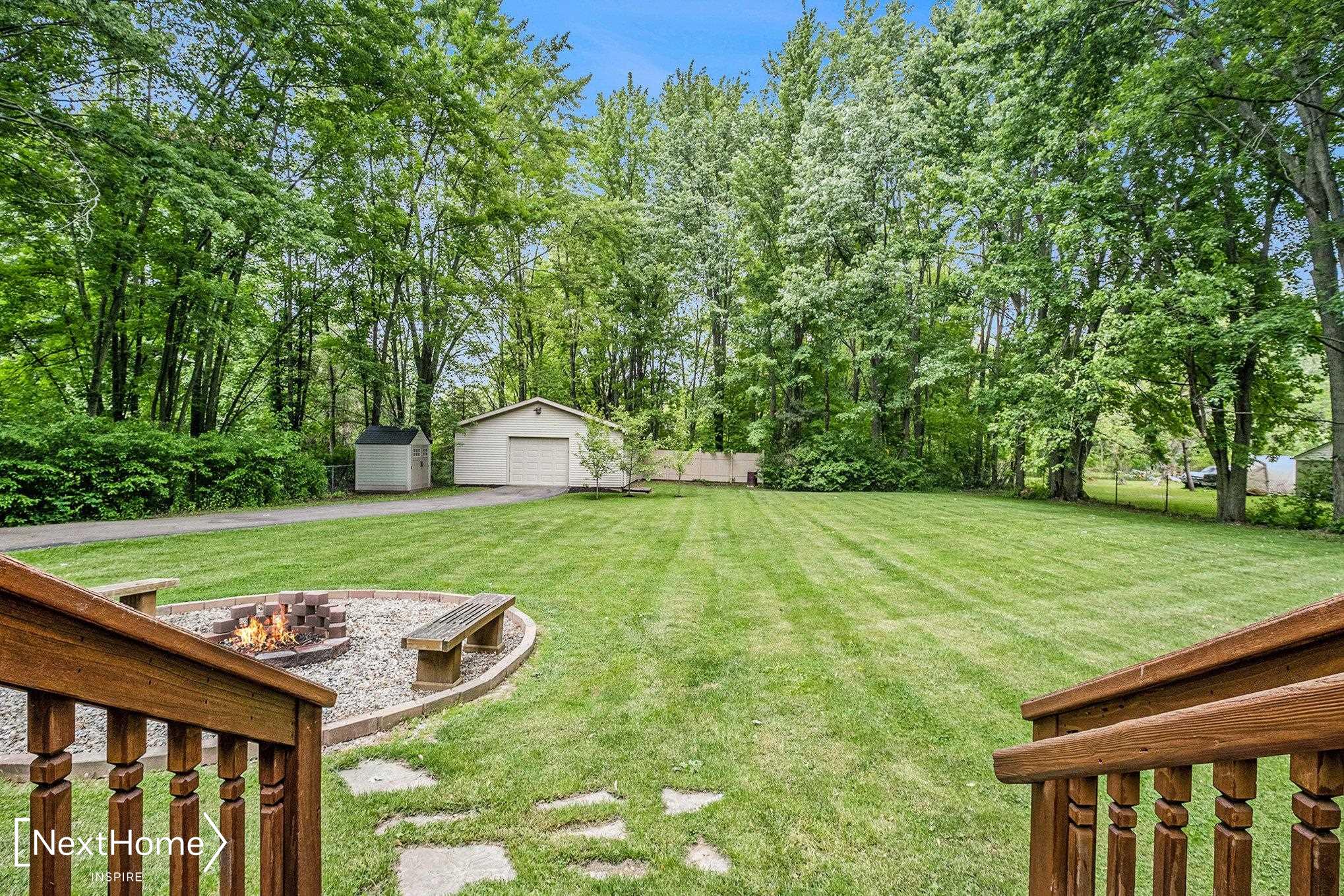 8122 Beecher Road Flushing, MI 48433 - Photo 24 of 41 50177170-b50d6e0f-1c9a-4a8d-8f81-93800c02c753.JPG