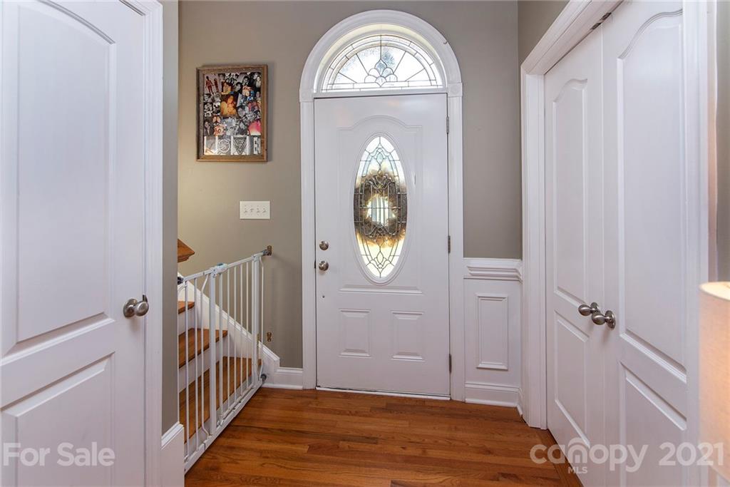 126 Fancy Hill Road Dallas, NC 28034 - Photo 2 of 27 Gallery Image 2