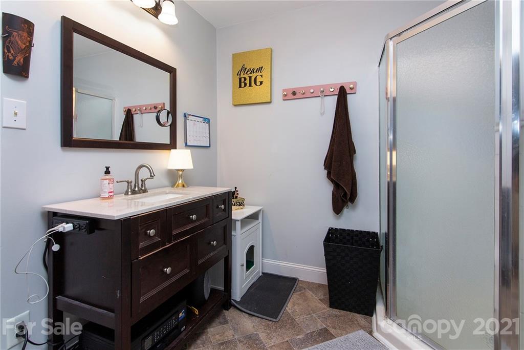 126 Fancy Hill Road Dallas, NC 28034 - Photo 13 of 27 Gallery Image 13