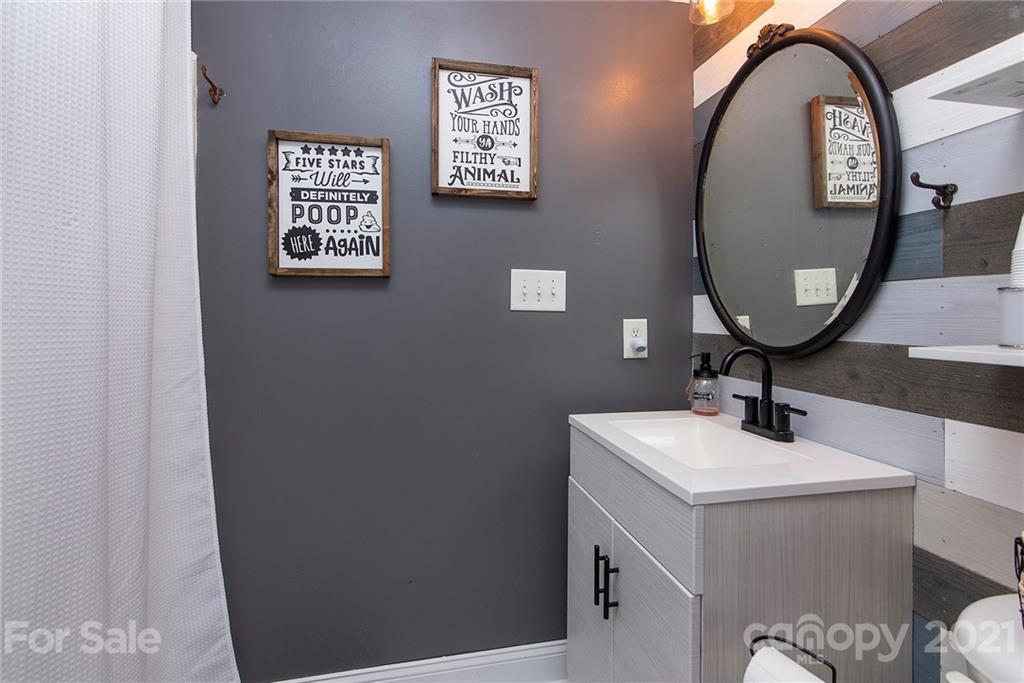 126 Fancy Hill Road Dallas, NC 28034 - Photo 18 of 27 Gallery Image 18