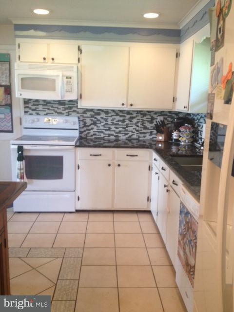150 Clearview Road Ephrata, PA 17522 - Photo 8 of 22